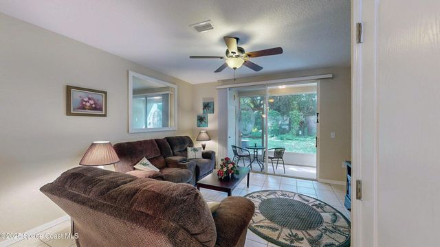1347 Hampton Park Lane, Melbourne, FL 32940