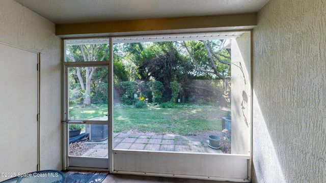 1347 Hampton Park Lane, Melbourne, FL 32940