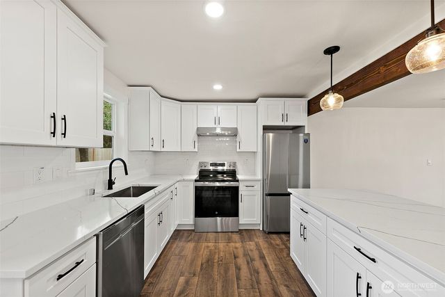 1615 S 84th Street, Tacoma, WA 98444