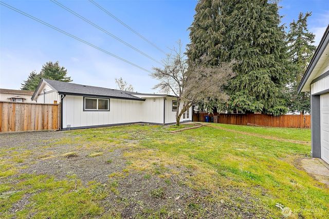 1615 S 84th Street, Tacoma, WA 98444