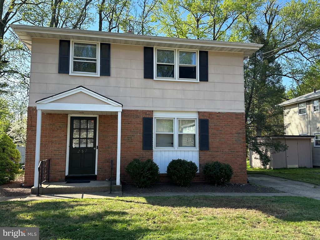 257 EVERGREEN AVE, Hamilton Township, NJ 08619
