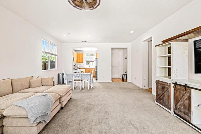 1020 Narada Way, Livingston, CA 95334