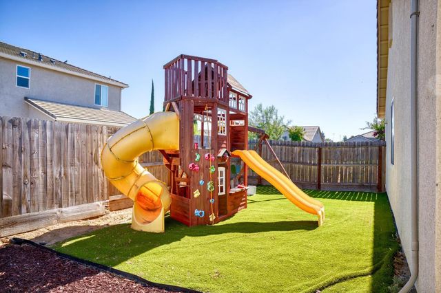 1020 Narada Way, Livingston, CA 95334