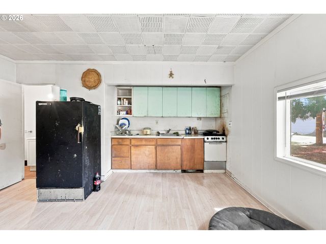 4731 Ne 62ND Ave, Portland, OR 97218
