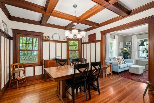 87 Redlands Rd, Boston, MA 02132