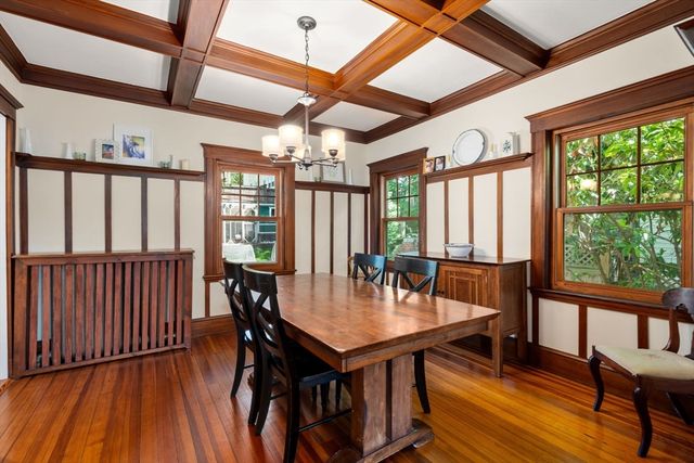 87 Redlands Rd, Boston, MA 02132