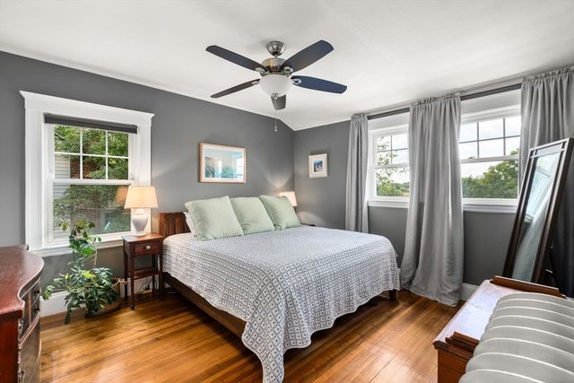 87 Redlands Rd, Boston, MA 02132