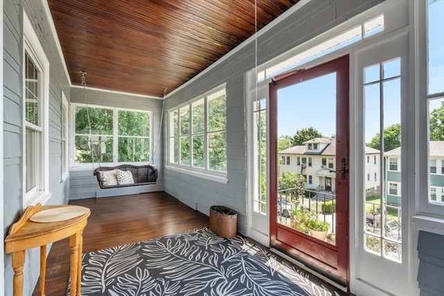 87 Redlands Rd, Boston, MA 02132