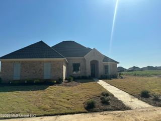 341 Aurora Circle, Canton, MS 39046