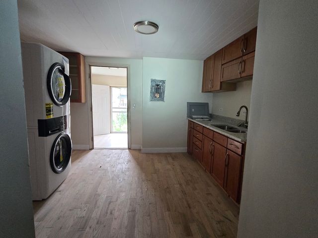 426 N Trumbull Avenue, Chicago, IL 60624