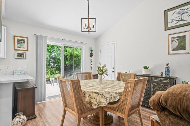 204 Balsa Dr., Longs, SC 29568