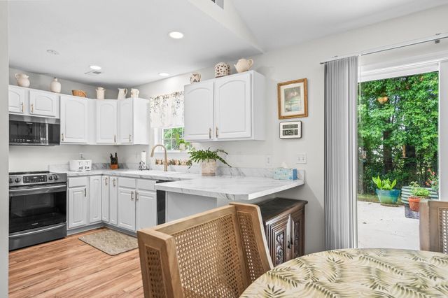 204 Balsa Dr., Longs, SC 29568