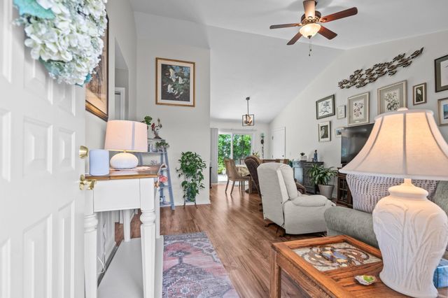 204 Balsa Dr., Longs, SC 29568