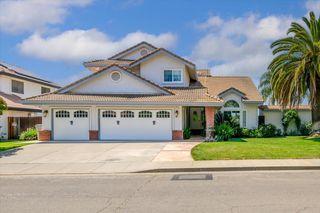 410 Village Cir, Winters, CA 95694