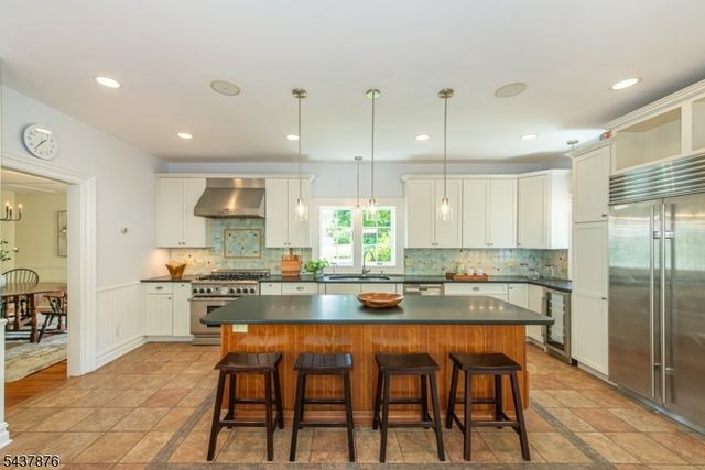 181 Sunset Ave, Verona Twp., NJ 07044