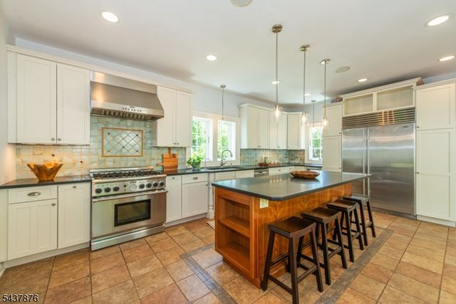 181 Sunset Ave, Verona Twp., NJ 07044