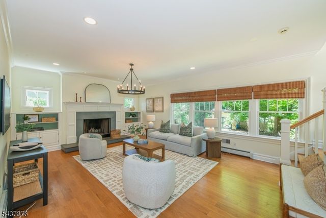 181 Sunset Ave, Verona Twp., NJ 07044