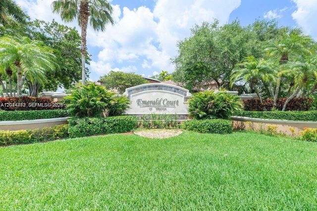 16035 Emerald Cove Rd, Weston, FL 33331
