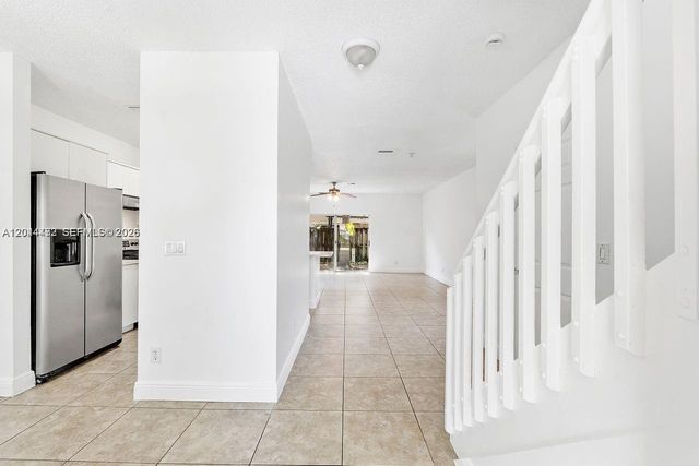 16035 Emerald Cove Rd, Weston, FL 33331