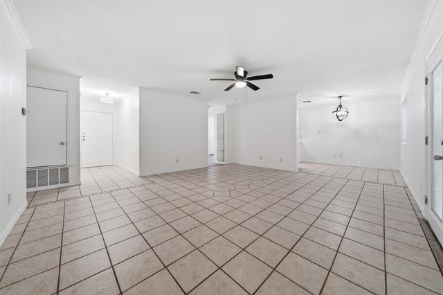 1913 Denfield DR, Round Rock, TX 78664