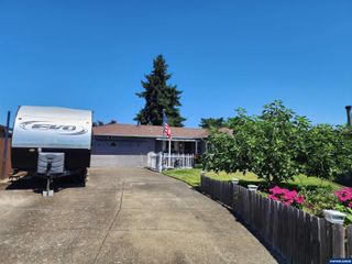 521 36th Ct SE, Albany, OR 97322