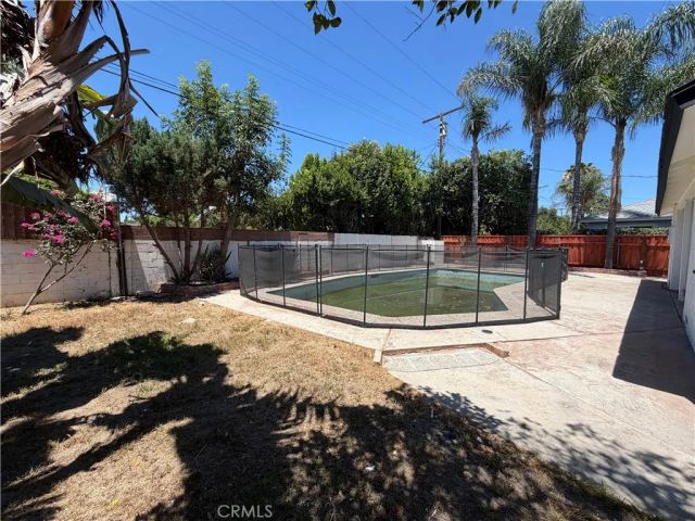 8017 Lurline Avenue, Winnetka, CA 91306