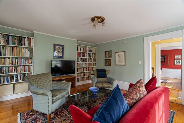 636 Green 636, Cambridge, MA 02139
