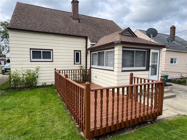 19313 Longview Avenue, Maple Heights, OH 44137