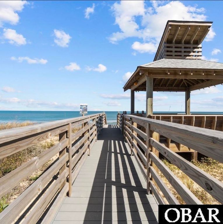Image 28 of property listing at 117 Sea Colony Drive Unit 129D, Duck, NC 27949