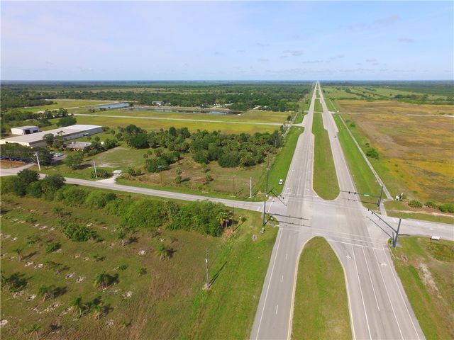 1990 98th Avenue, Vero Beach, FL 32966