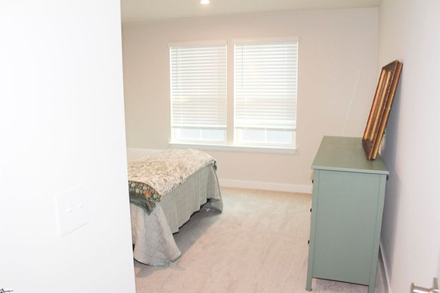 4 Dunroyal Road, Fountain Inn, SC 29644