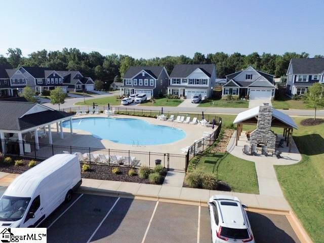 4 Dunroyal Road, Fountain Inn, SC 29644
