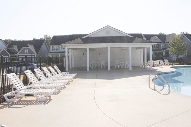 4 Dunroyal Road, Fountain Inn, SC 29644