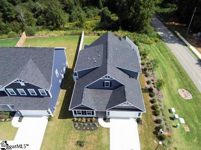 4 Dunroyal Road, Fountain Inn, SC 29644