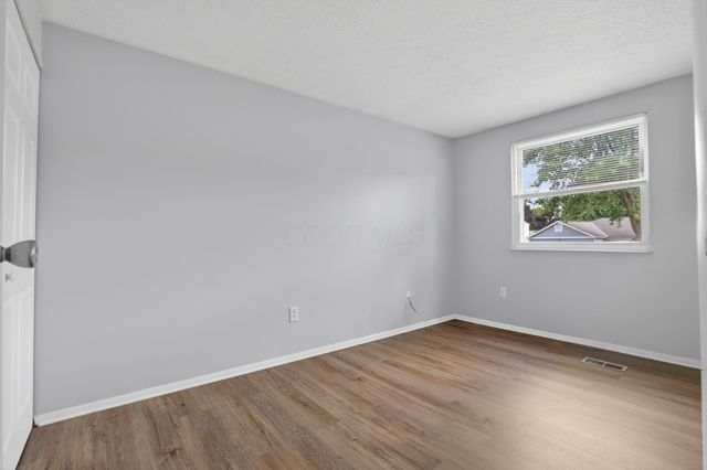 6844 Metuchen Place, Reynoldsburg, OH 43068