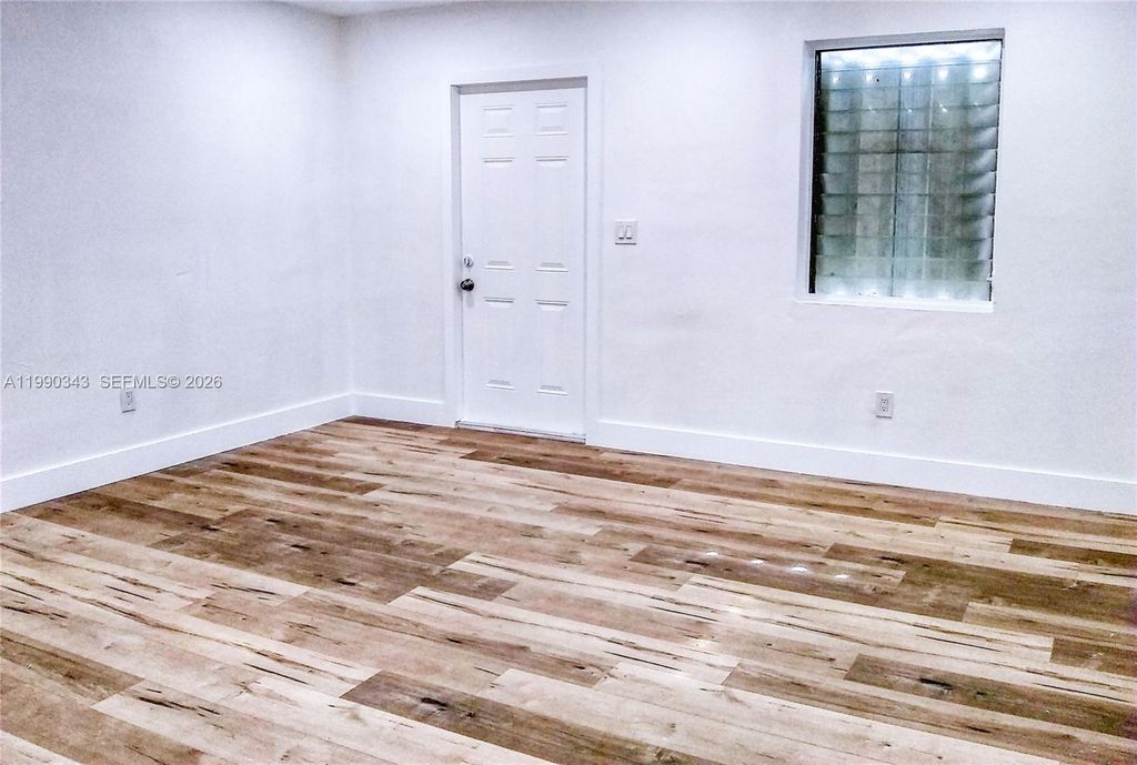 142 NE 56th St B, Miami, FL 33137