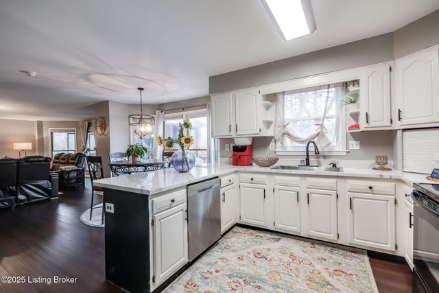 10418 Glenmary Farm Dr, Louisville, KY 40291