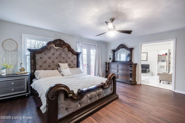 10418 Glenmary Farm Dr, Louisville, KY 40291