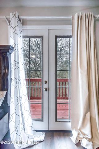 10418 Glenmary Farm Dr, Louisville, KY 40291