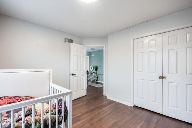 10418 Glenmary Farm Dr, Louisville, KY 40291