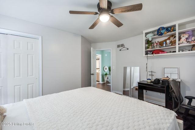 10418 Glenmary Farm Dr, Louisville, KY 40291