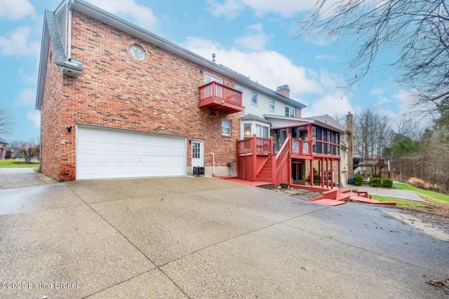 10418 Glenmary Farm Dr, Louisville, KY 40291