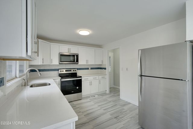 13 Swain Avenue, Toms River, NJ 08755