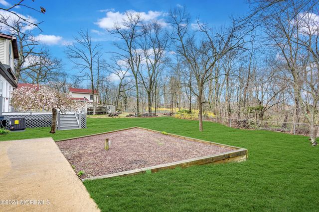 13 Swain Avenue, Toms River, NJ 08755