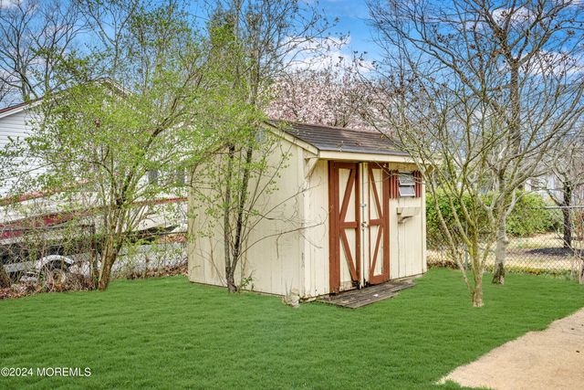 13 Swain Avenue, Toms River, NJ 08755