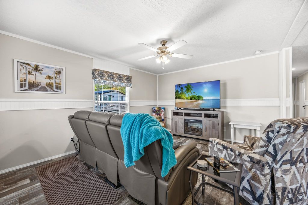 601 6th Ave. S, Myrtle Beach, SC 29577 — photo 5