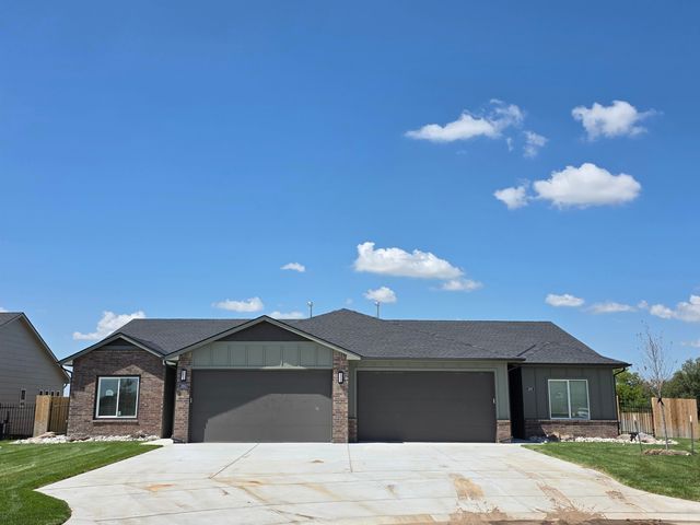 391 Trails End Ct, Goddard, KS 67052