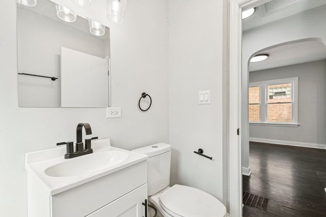 14510 S Emerald Avenue, Riverdale, IL 60827