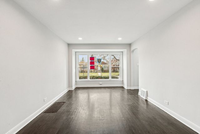 14510 S Emerald Avenue, Riverdale, IL 60827