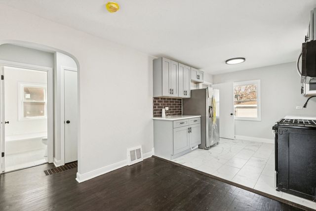 14510 S Emerald Avenue, Riverdale, IL 60827